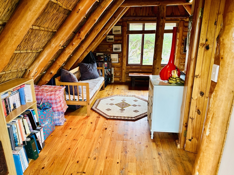 2 Bedroom Property for Sale in The Island Western Cape